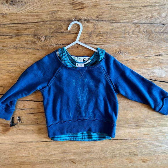 ROXY. Size 2T. Darker blue/Teal sweater with tank top. - Picture 2 of 7